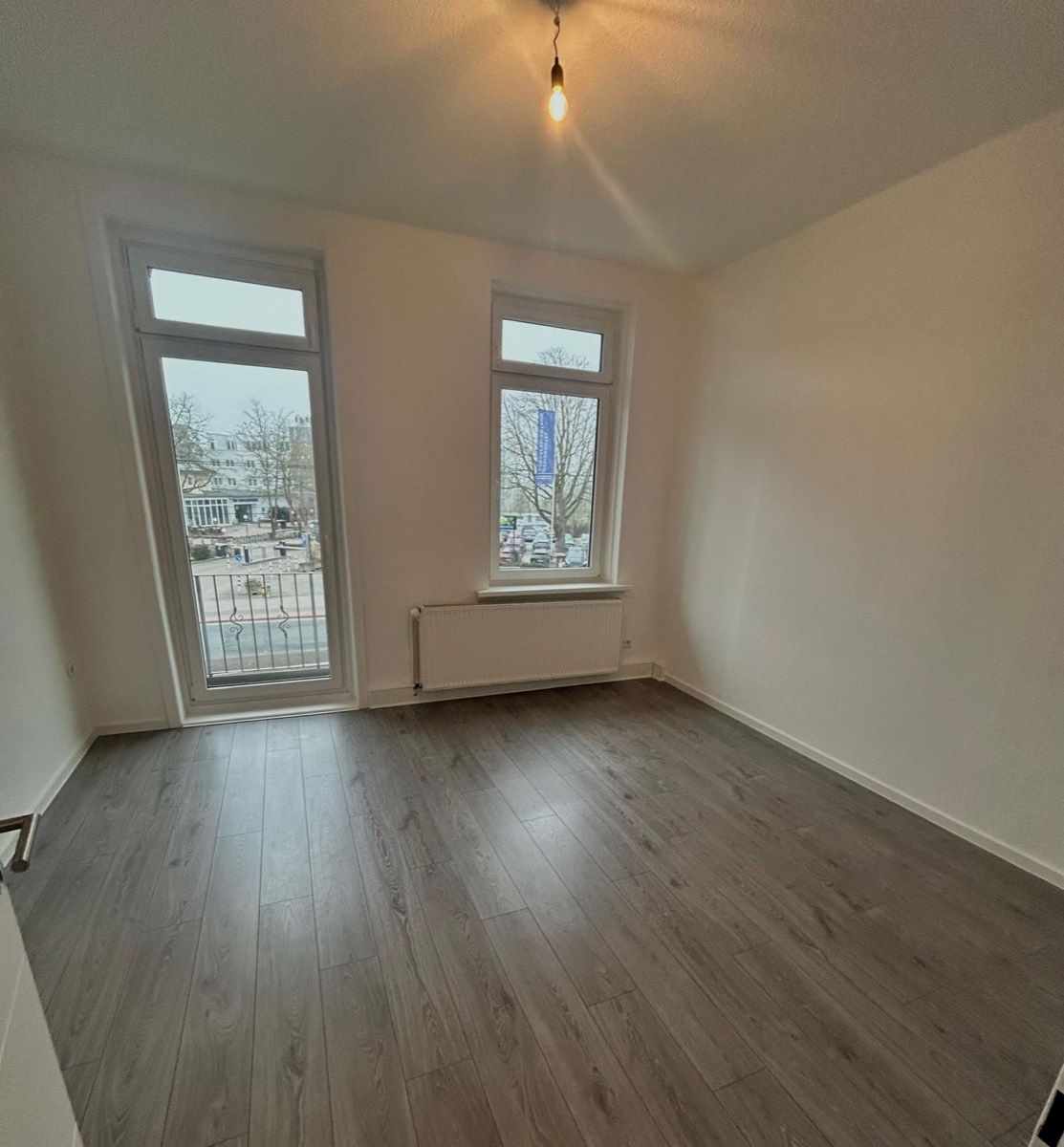 Home Staging Schlafzimmer von Die Staging Profis – Vorher